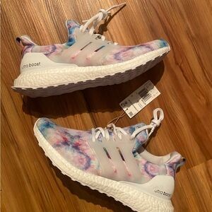 NEW SZ 10 Adidas UltraBoost Women's 4.0 DNA: Tie Dye Rose: Running Shoes: GZ7098